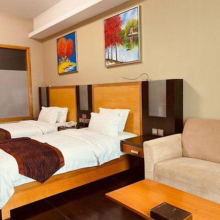 Meritz Hotel Мірі Екстер'єр фото