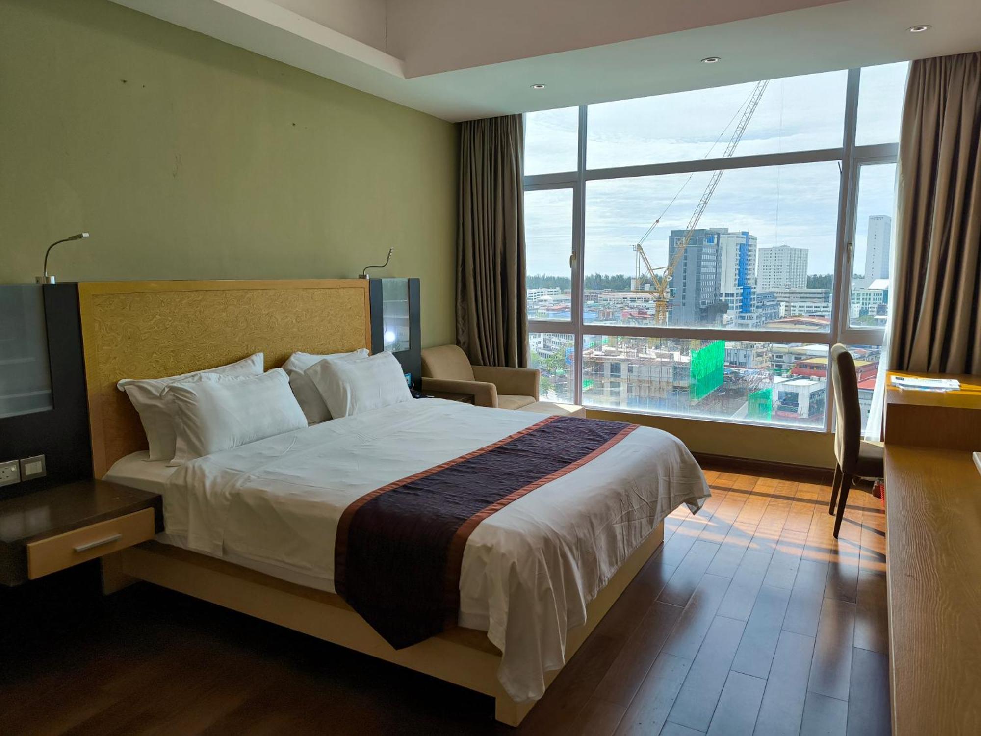 Meritz Hotel Мірі Екстер'єр фото