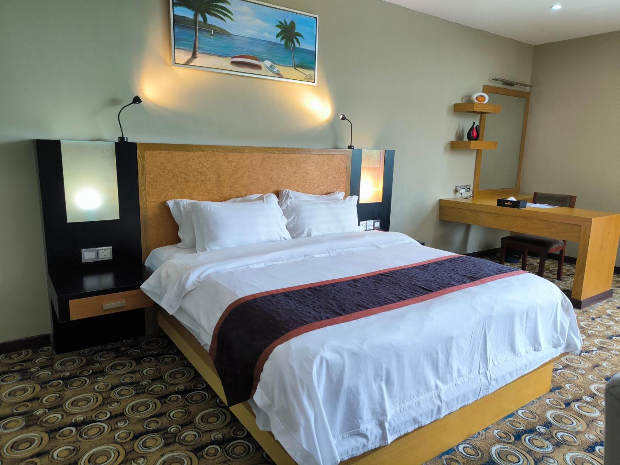 Meritz Hotel Мірі Екстер'єр фото